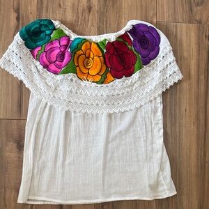 White Off-Shoulder‎ Embroidered Floral Peasant Blouse